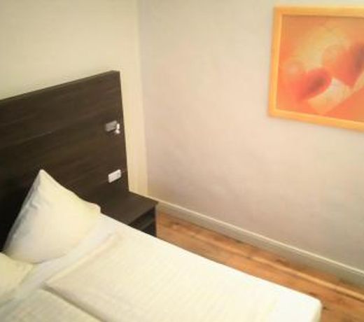 Hotel Ariana