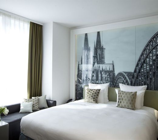 Lindner Hotel Cologne City Plaza, part of JdV by Hyatt