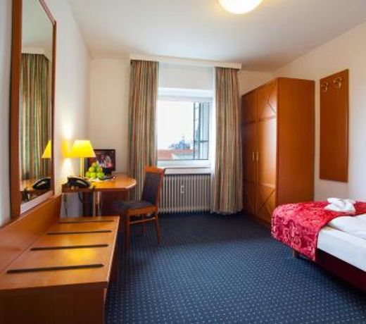 Centro Hotel Royal