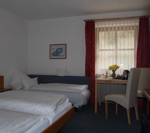Landhotel zum Raben