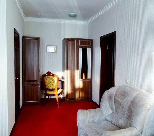 Voznesenskiy Hotel