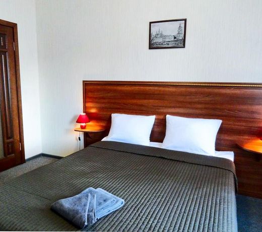 Voznesenskiy Hotel