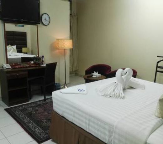 Cristal Al Aseel Hotel