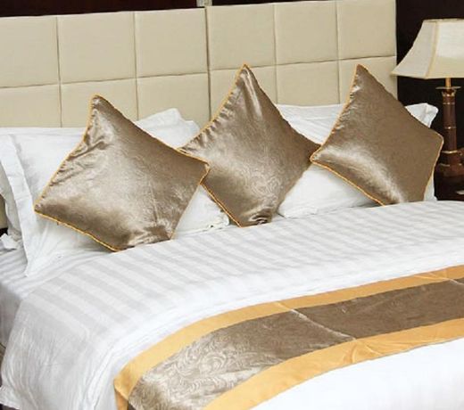 GrandBee Suites