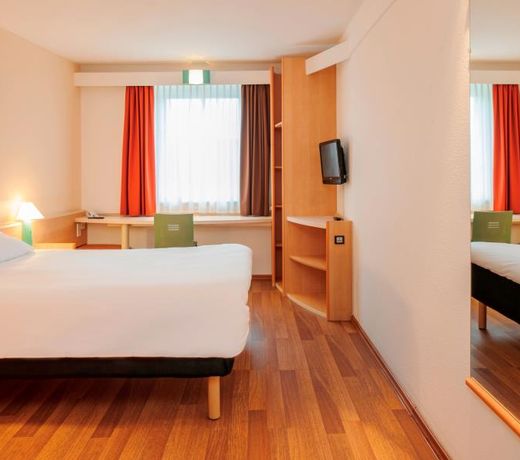 ibis Jena City