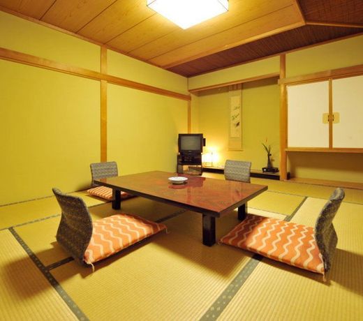 Nakayasu Ryokan