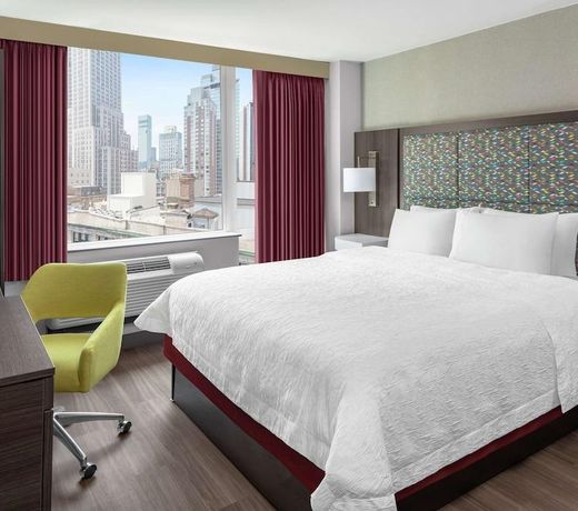 Hampton by Hilton Manhattan 35th Street - Empire State Building