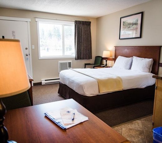 Carmel Inn