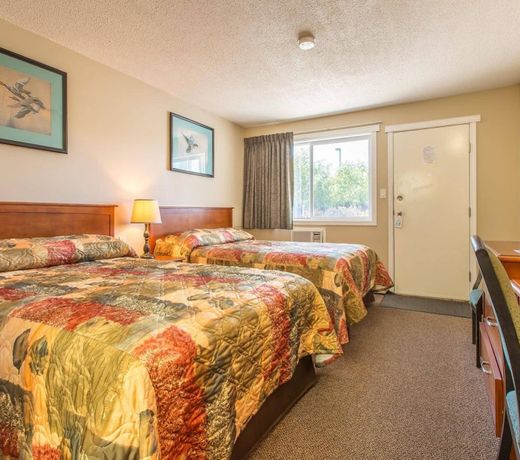 Carmel Inn