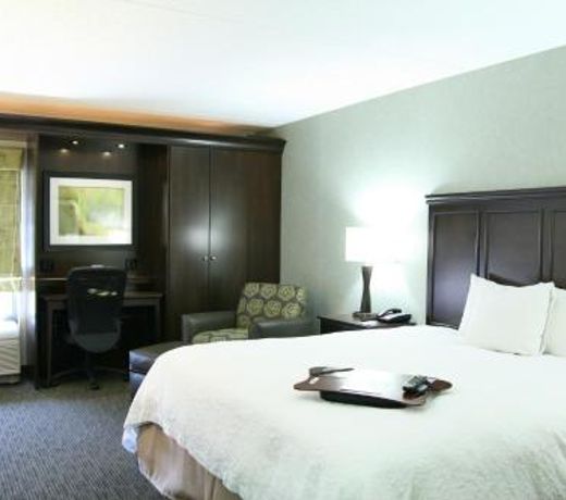 Hampton Inn Ridgefield Park