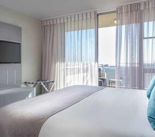 Lagoon Beach Hotel Apartments