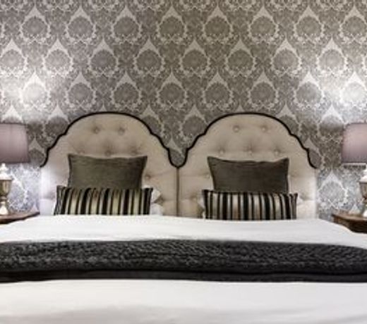 Riverside Boutique Hotel