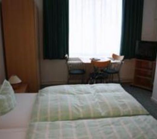 Hotel Flora