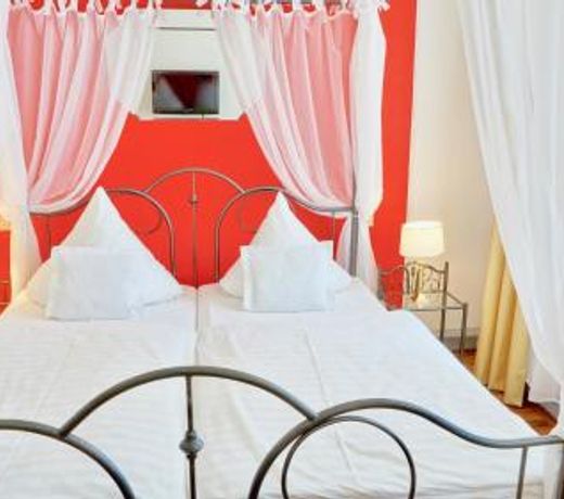 Hotel Alpha