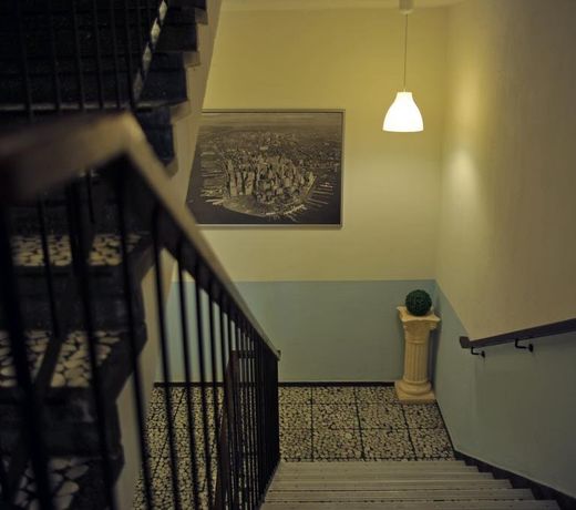 CITY HOTEL IRODION