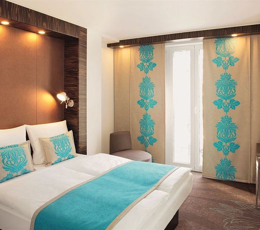 Motel One Hamburg Airport