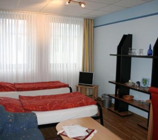 Albertus Paris Aparthotel