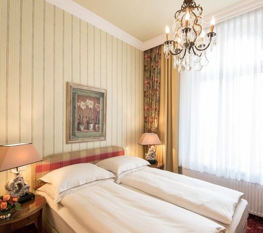 Hotel City House