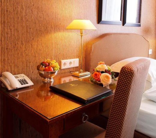 Hotel City House