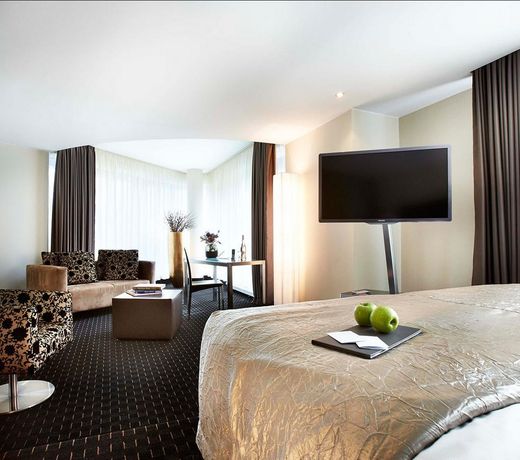 Boston Hotel HH