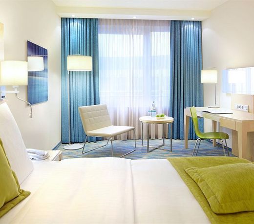 RADISSON BLU HOTEL, HAMBURG AIRPORT
