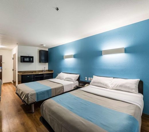 Motel 6-Laredo, TX - Airport