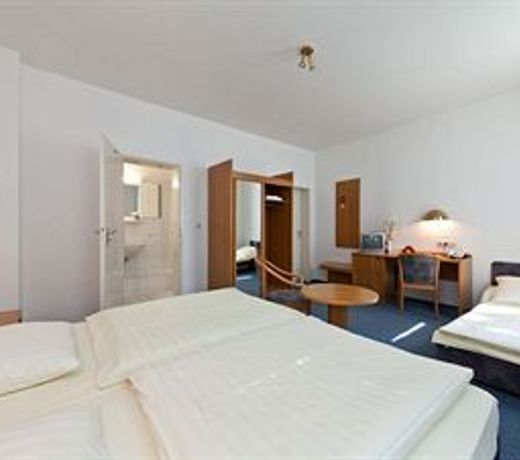 Centrum Hotel Commerz am Bahnhof Altona