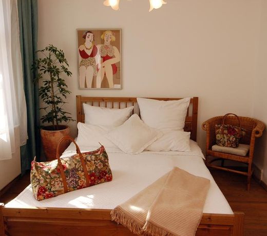 Frauenhotel Hanseatin - Women Only