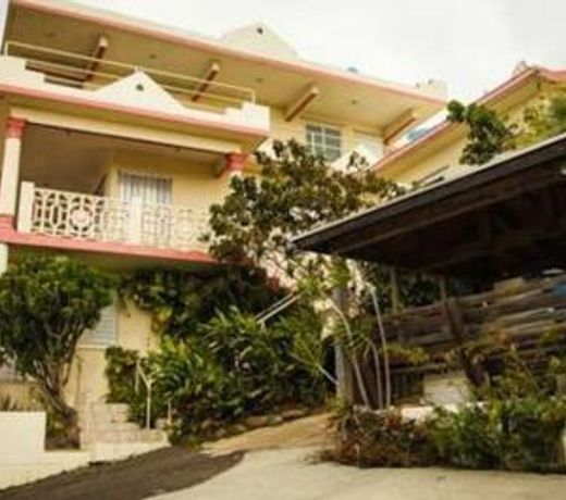 Casa Robinson Guest House
