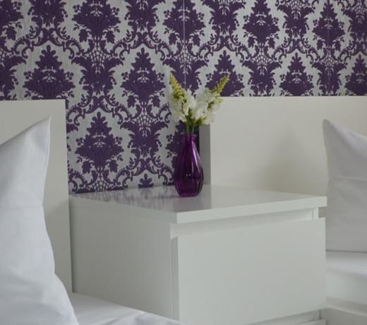 Airport Hotel Hallbergerhof