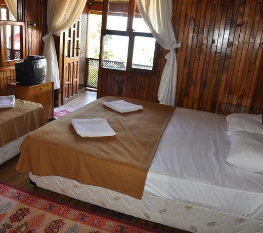 Garden Hotel