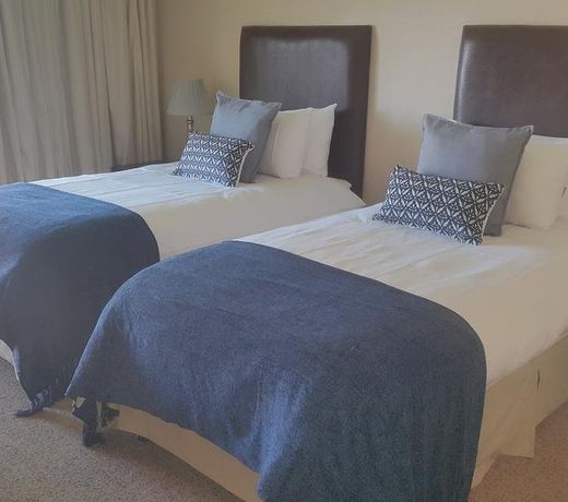 THE HERON GUESTHOUSE