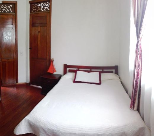 Hotel Alcayata Colonial