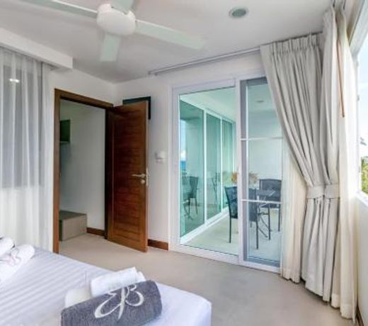 Karon Butterfly Residence