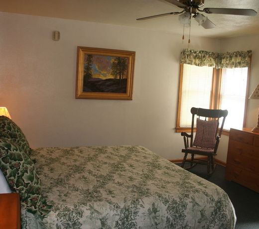 Misty Mountain Lodge