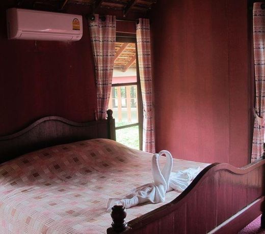 Chiangmai Royal Creek Hotel