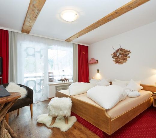 Boutique Hotel LÃ¤ngenfelder Hof