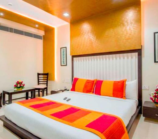 Hotel Yash Regency
