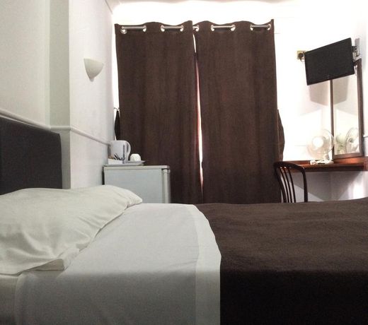London Continental Hotel