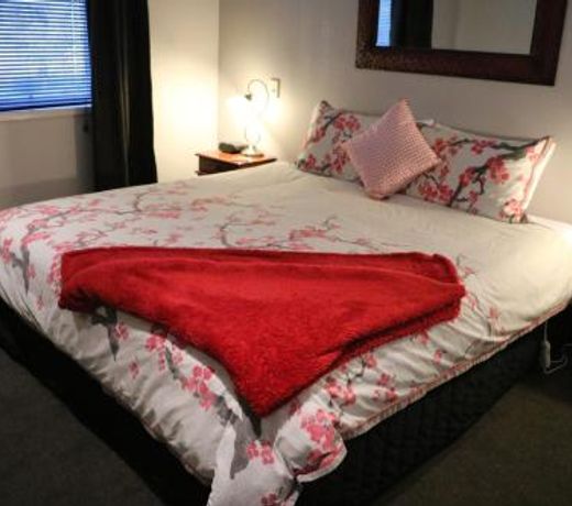 Maric Park Cottages