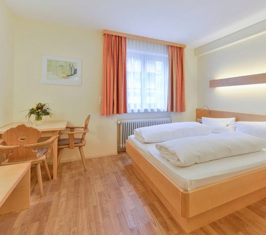 Das alpine Lifestyle Berghotel Madlener