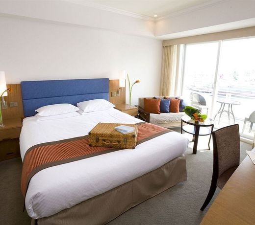 Kobe Meriken Park Oriental Hotel
