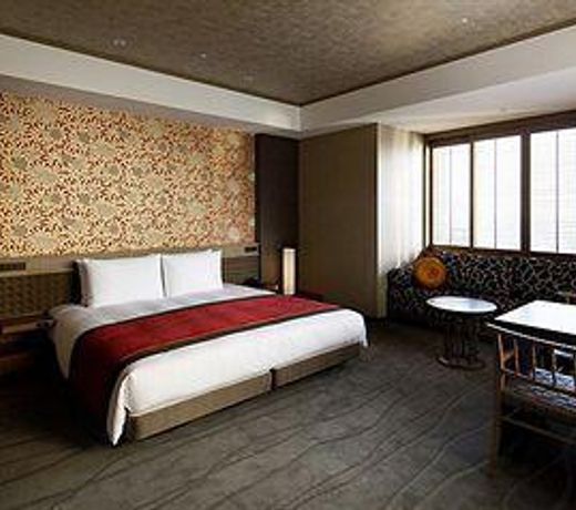 ORIENTAL HOTEL