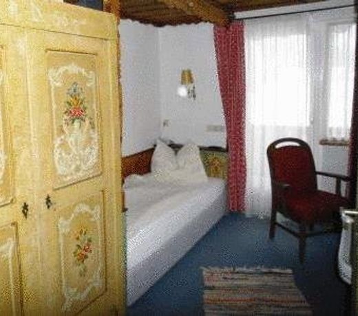 HAUS HOHENZOLLERN HOTEL-GARNI