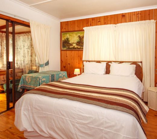 Aston Woods Bed and Breakfast
