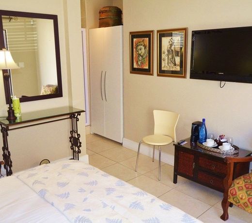 On the Beach Guesthouse Jeffreys Bay