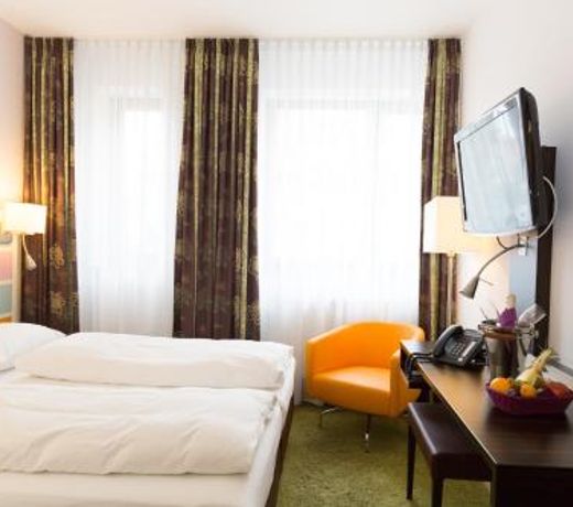 Hotel Arooma