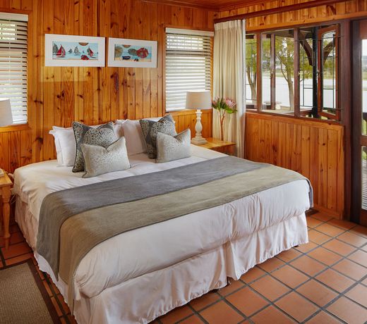 Knysna River Club