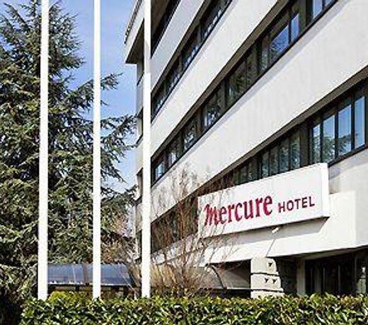 MERCURE LE CHESNAY