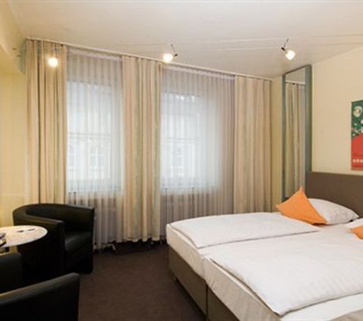 Hotel Monopol